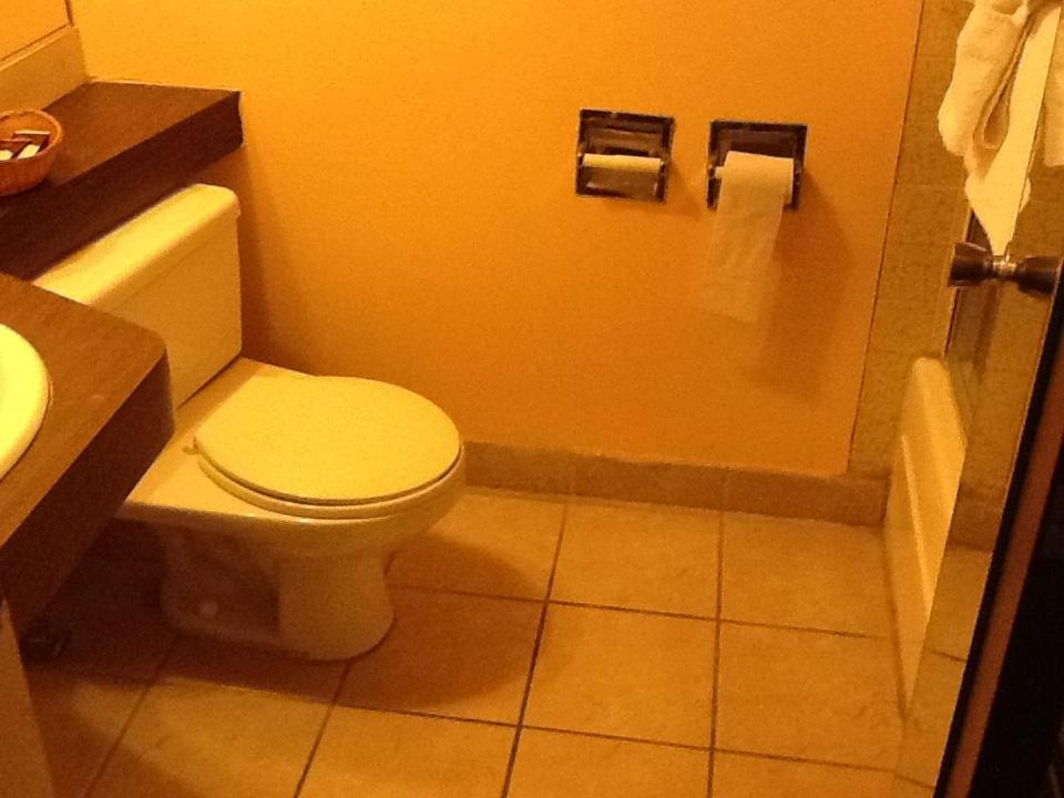 בולדווין פארק Regency Inn And Suites מראה חיצוני תמונה