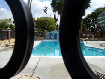 בולדווין פארק Regency Inn And Suites מראה חיצוני תמונה