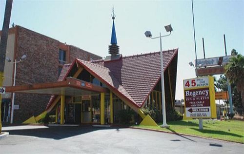 בולדווין פארק Regency Inn And Suites מראה חיצוני תמונה